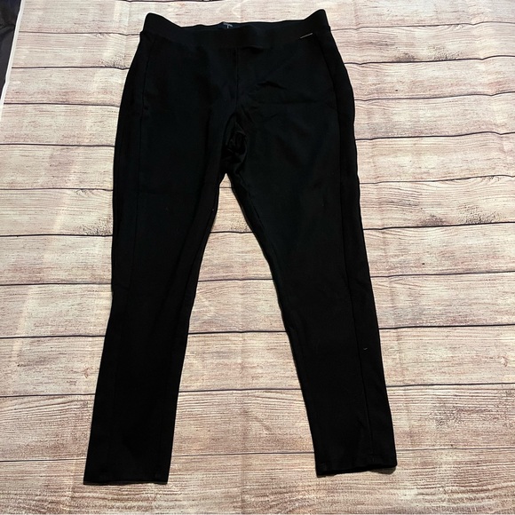 Black Tahari Slacks / Pants with Stretch, Size Petite L, Thread loose on back - Picture 3 of 11